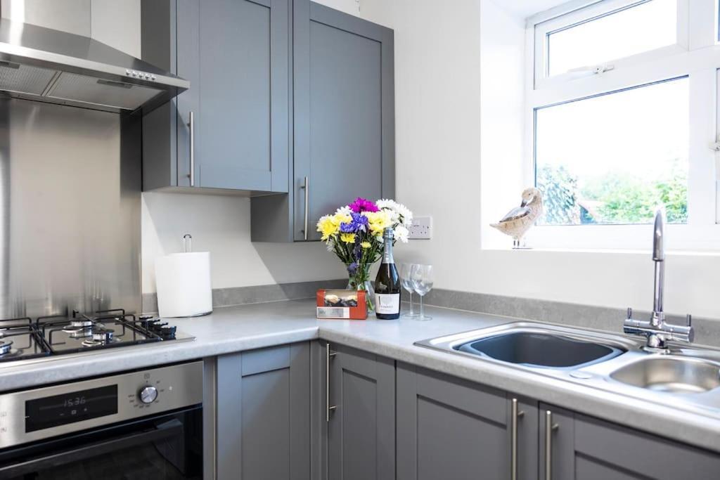 Fair Haven - Off Street Parking And Garden Villa ชรูว์สเบอรี ภายนอก รูปภาพ